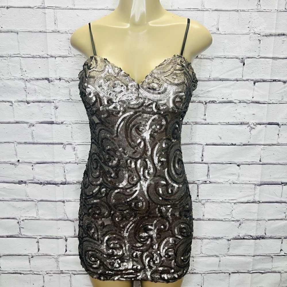 City Studio Womens Silver Metallic Sweetheart Sequin Mini Dress Size 5